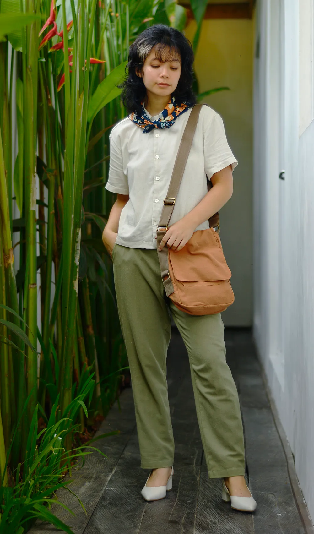 EcoDeluxe Rayon Linen Basic Button Up, 3 sizes