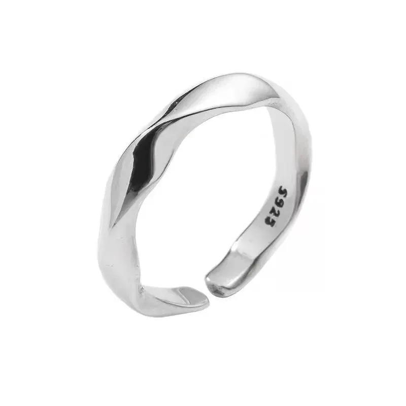 Fashion Simple Geometric Mobius Couple Rings For Men Women Black Silver Color Smooth Adjustable Open Ring Valentine's Day Gift
