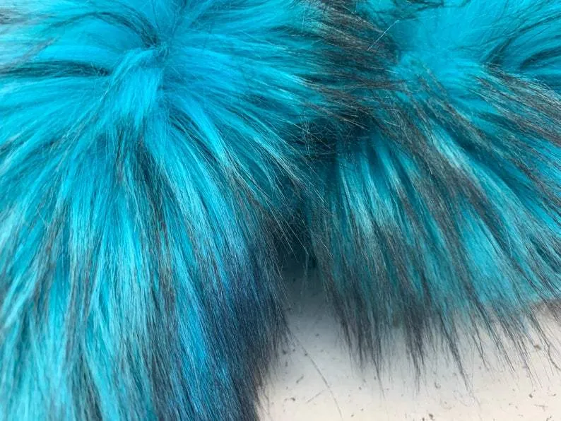 Luxury Husky Faux Fur Fabric By The Yard | Faux Fur Material